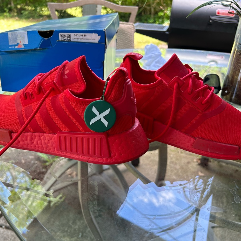 Adidas NMD_R1 Primeblue triple red